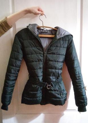 Курточка sisley