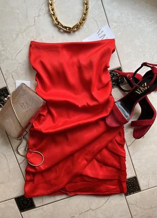 Zara платье