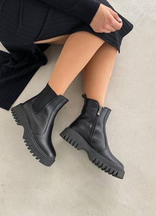 Теплые ботинки челси на резинке, сапоги черные кожаные женские зимние (зима 2022-2023) для женщин, удобные, комфортные, стильные4 фото