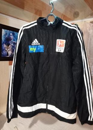 Спортивна кофта , вітровка