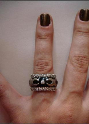 Шикарное необычное кольцо