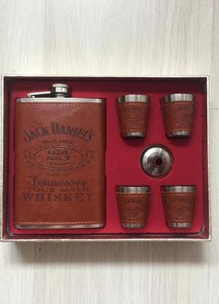 Подарунковий набір фляга зі стопками jack daniels brown1 фото