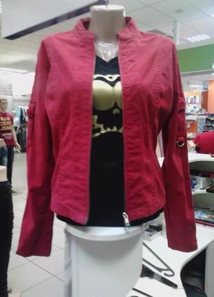 Коттоновая ветровка.