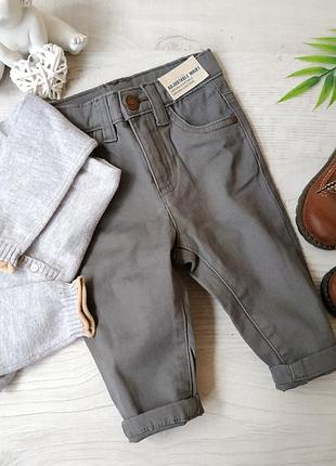 Комплект одежды для малышки 6-9 мес