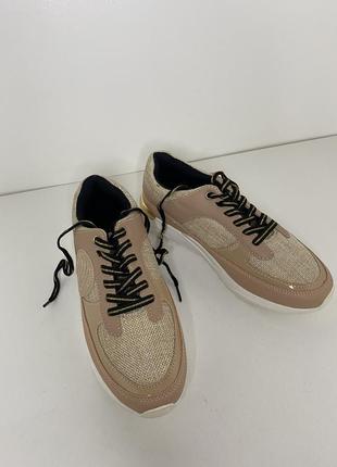 Шикарные новые модные бежевые кроссовки river island размер 389 фото