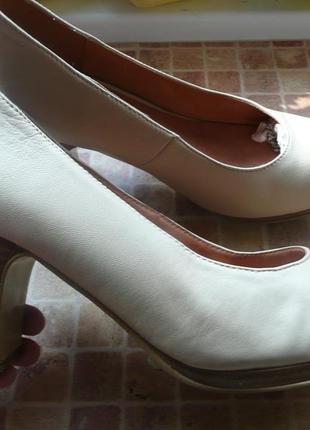 Туфлі для дівчини office london довжина по устілці 24,5 см 38 розмір