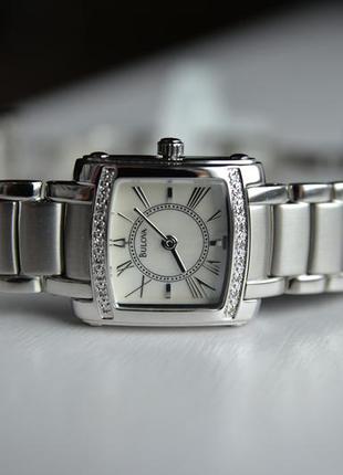 Діаманти! розкішний жіночий годинник з діамантами bulova3 фото