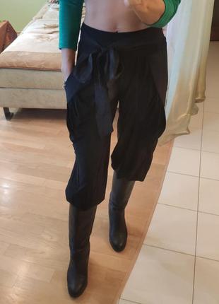 Женские штаны черные алладины брюки галифе высокая посадка с поясом бант3 фото