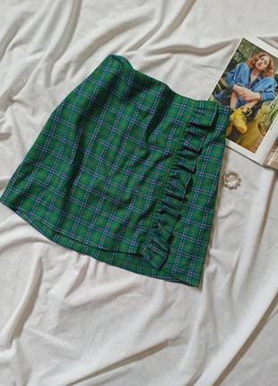 Зелёная юбка в клетку с рюшами/с воланами3 фото