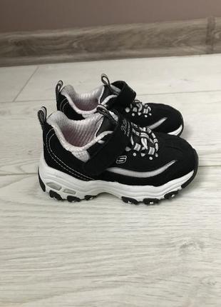 Кросівки skechers