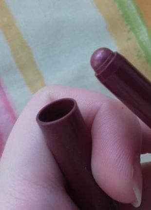 Новий ейвон помада в олівці олівець для губ вишневий винний темно червоний марсала без шимеру та блискіток