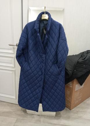 Утепленное стеганное пальто куртка пуховик