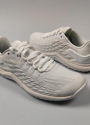 Mizuno жіночі кросівки