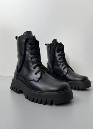 Стильні чорні зимові черевички натуральна шкіра5 фото