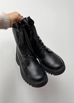 Стильні чорні зимові черевички натуральна шкіра8 фото