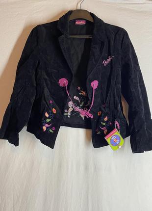Шикарный чёрный пиджак с вышивкой на 9 лет1 фото