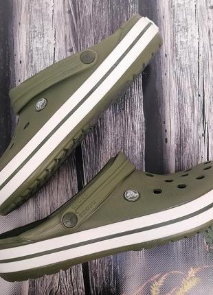 Чоловічі крокси crocband army green у наявності