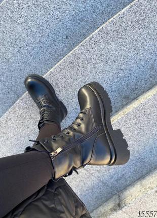 Жіночі зимові черевики на шнурках, чорний, натуральна шкіра10 фото