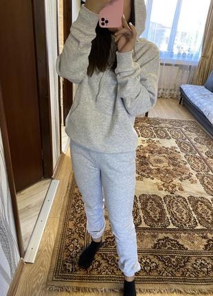 Спортивний костюм 4