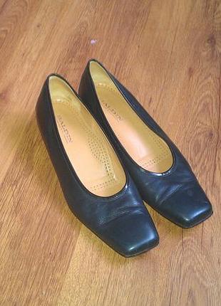 Туфлі baldin!шкіра!40р!
