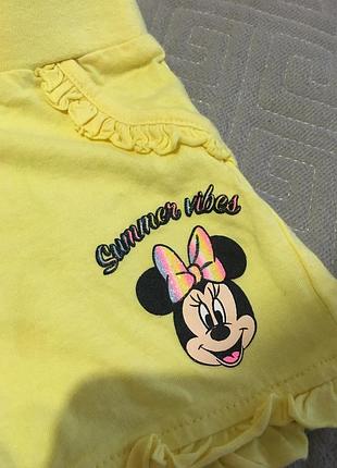 Яркие шортики на девочку 3-4года 2