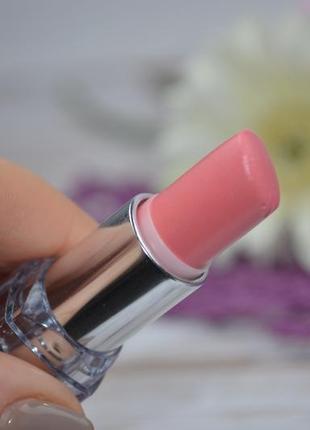 Фірмова зволожуюча помада rimmel moisture renew lipstick 800 pink star3 фото