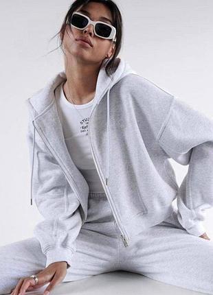 Спортивний костюм