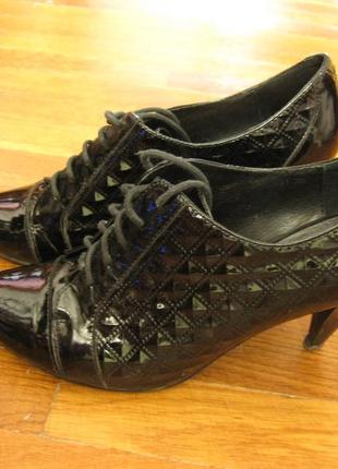 Туфлі фірми golderr. розмір 38