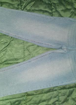 Стильные модные джинсы1 фото