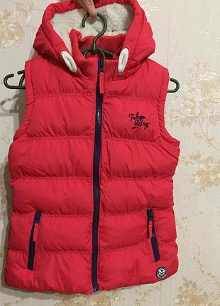 Жилетка на девочку