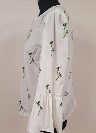 Белая блузка с вышивкой цветы желтые синие3 фото