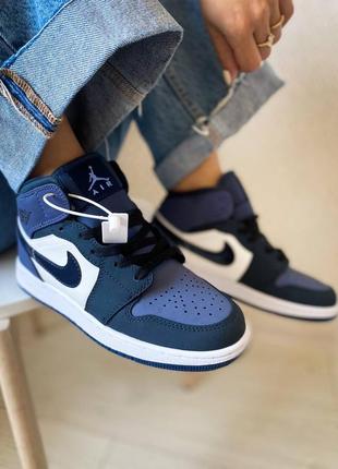 Мужские высокие кожаные кроссовки nike air jordan 1 mid sanded purple (gs)#найк