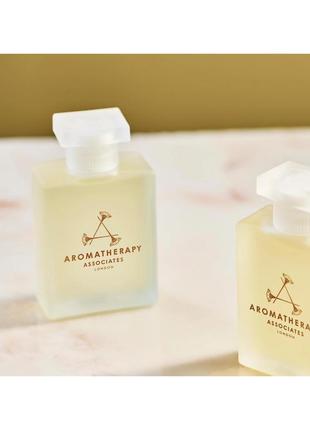 Масло для ванны и душа aromatherapy associates de-stress muscle bath & shower oil, 55 мл