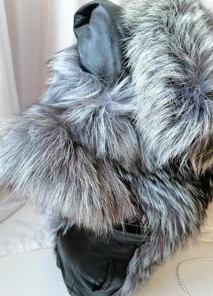 Жилетка безрукавка натуральная кожа натуральный мех лиса чернобурка пушистый жилетка...