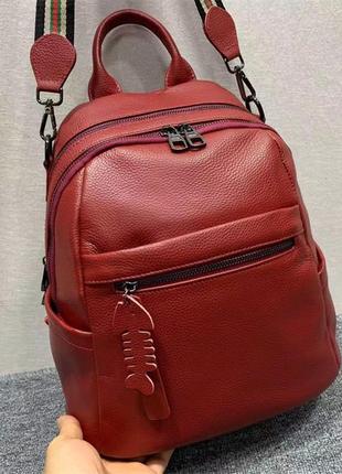 Женский кожаный красный рюкзак9 фото