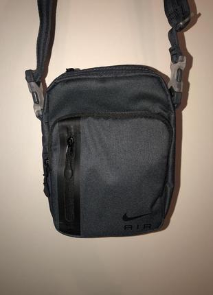 Nike сумка найк месенджер1 фото
