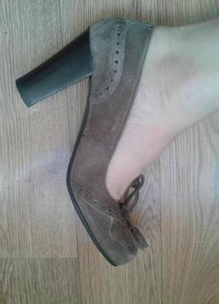 Классические туфли женские  броги лоуферы janet&janet 36 размер2 фото