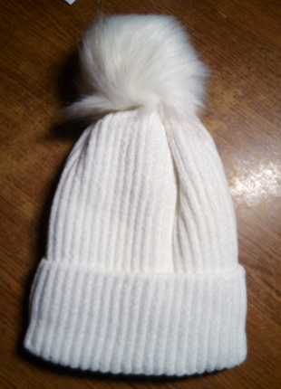 Женская зимняя шапка теплая4 фото