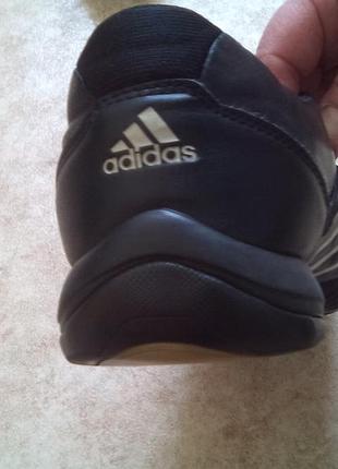 Кросовки adidas