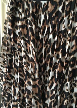 Плиссированная юбка в леопардовый принт4 фото