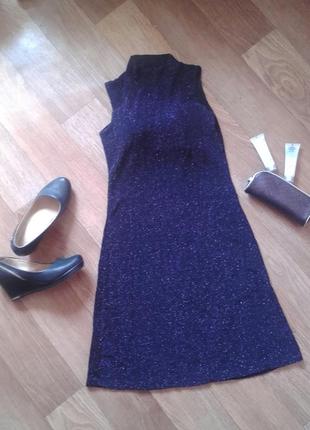 Платье гольф люрекс без рукавов по колено черно фиолетовое