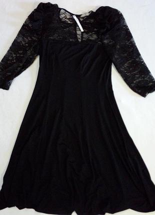 Платье фирменное