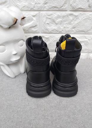 Гарні класичні черевички clibee для дівчинки3 фото