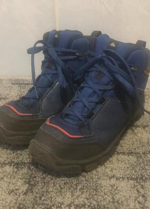 Зимные детские ботинки quechua 35р