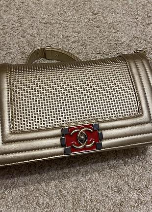 Сумка кроссбоди в стиле chanel boy