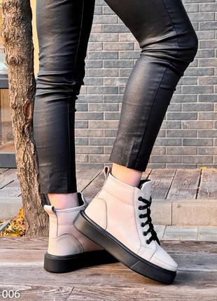 Жіночі зимові кросівки, беж, натуральна шкіра6 фото