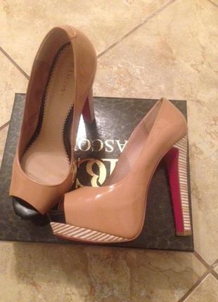 Туфлі basconi на високих підборах, 38 розмір