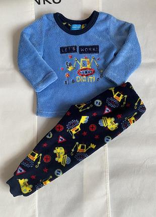 Піжамка primark на хлопчика 1.5-2рокі