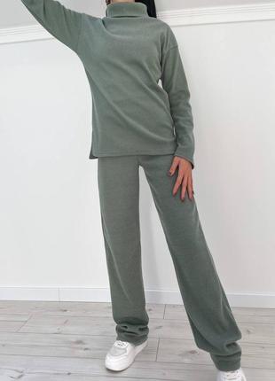 Женский брючный костюм теплый рубчик черный зеленый оливковый1 фото