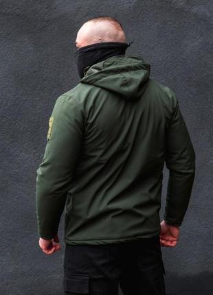 Мужская теплая куртка soft shell олива, тактическая куртка мужская зимняя с капюшоном шевронами хаки3 фото